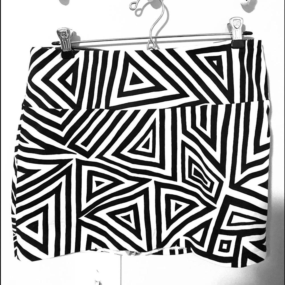 Mini skirt, geometric